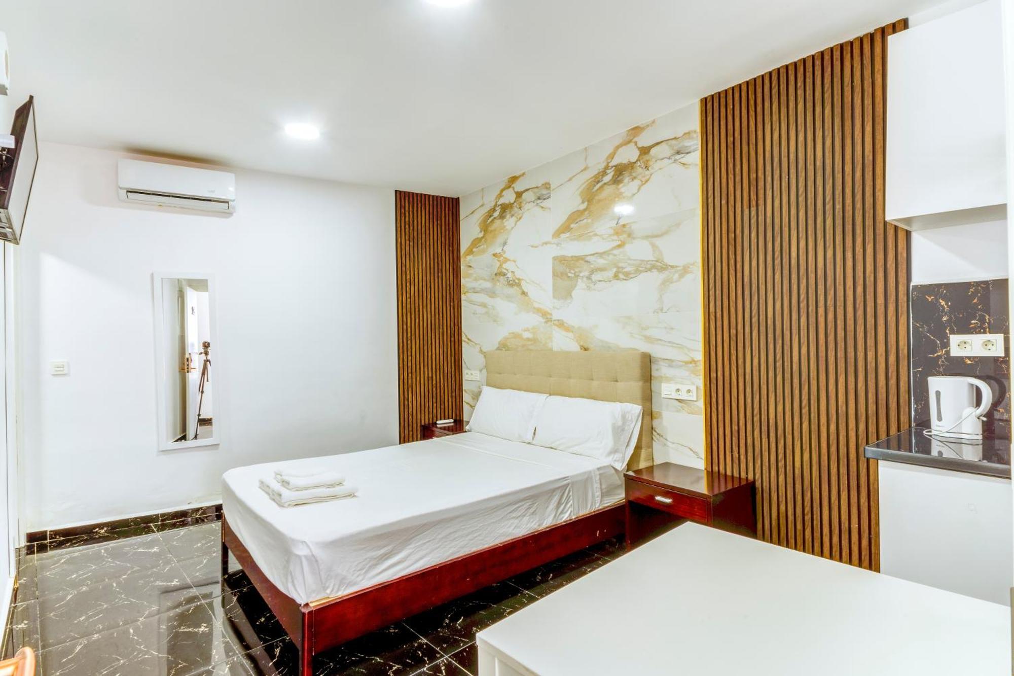 Sl Guest house *